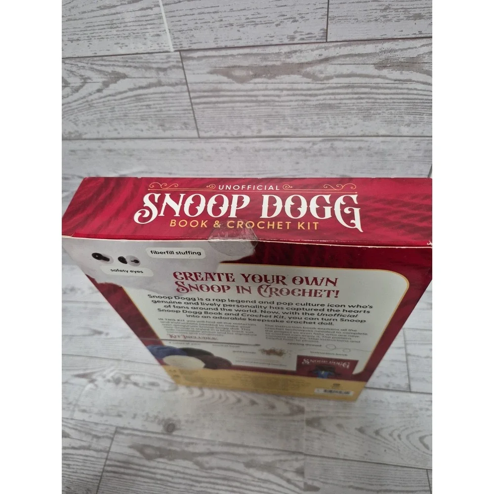 Snoop Dogg Book & Crochet Kit